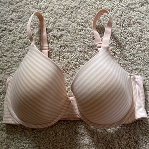 Like new Auden (Target) bra called The Everyday. Like new.